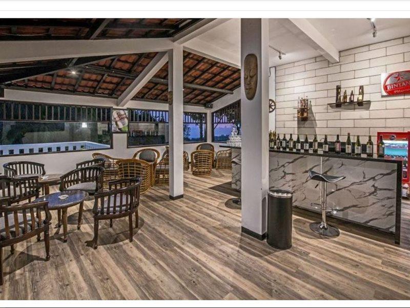Grand Whiz Hotel Bromo Exterior photo